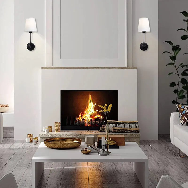 American minimalist iron wall lamp