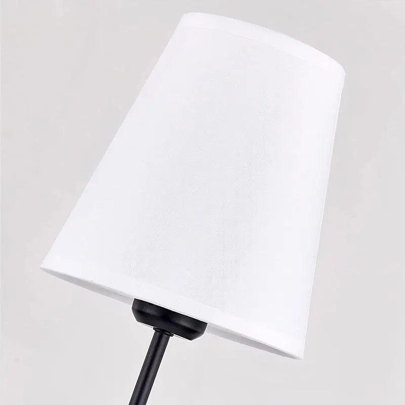 American minimalist iron wall lamp